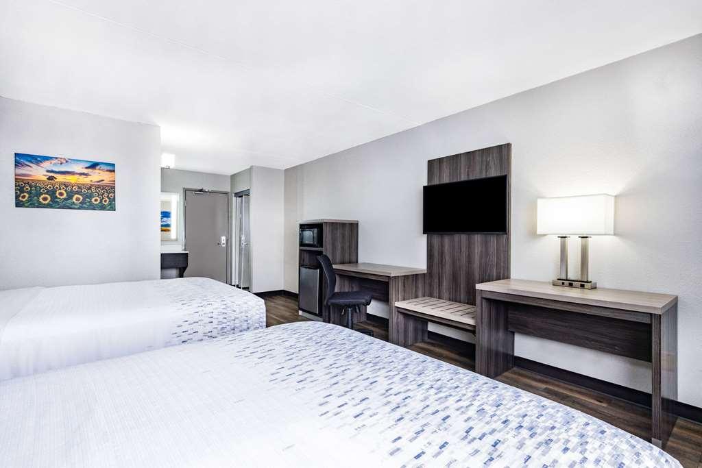 Hotel Wingate By Wyndham Wichita Airport Habitación foto